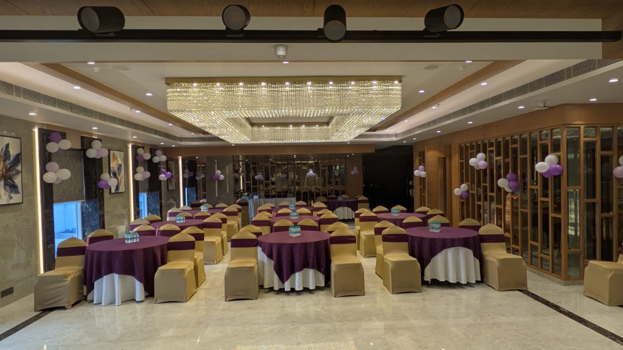 Banquet Decor Setup